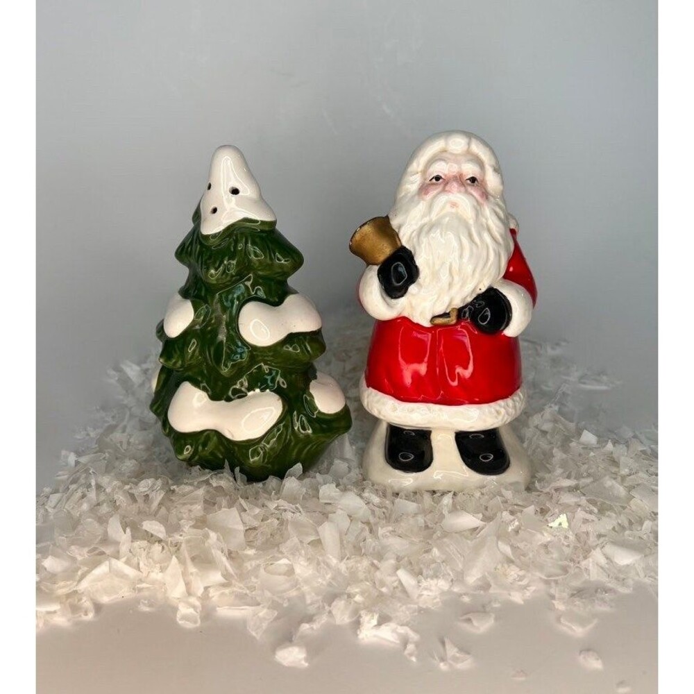 Ceramic Santa & Christmas Tree Salt and Pepper Shakers Figurines Christmas Decor